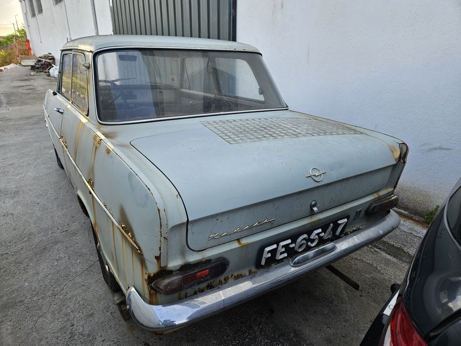 Opel kadet  para pecas ou inteiro