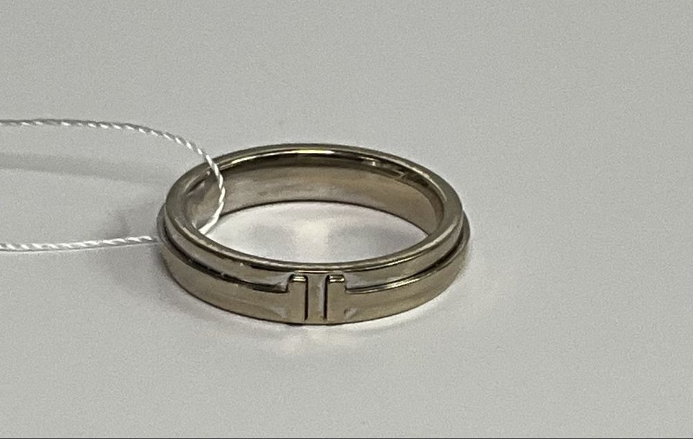 Обручальное кольцо, золото750, белое размер 19, Tiffany