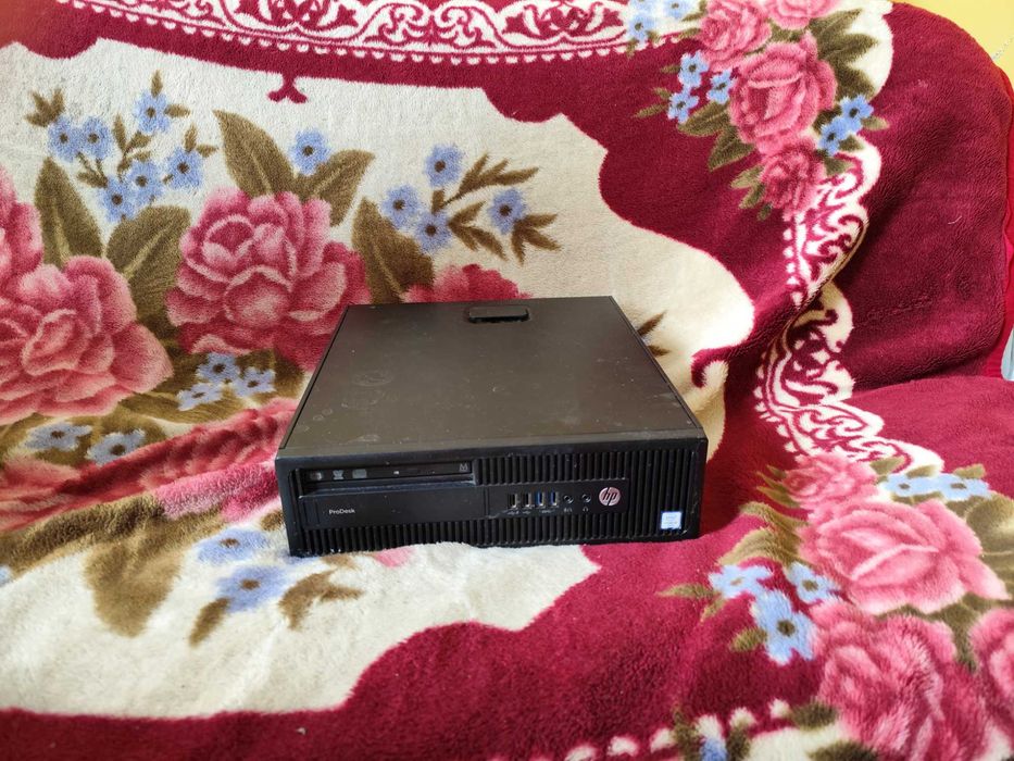 Komputer HP ProDesk 600 G2 I3 2X 3.70 GHZ 8GB DDR4 128GB SSD 500GB W10