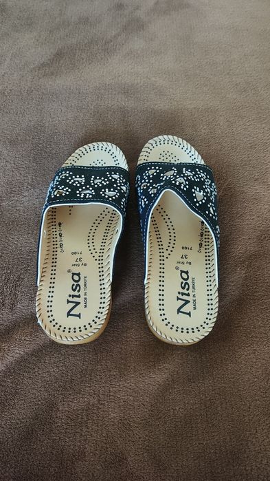 Женские летние открытые туфли шлепанцы босоножки.