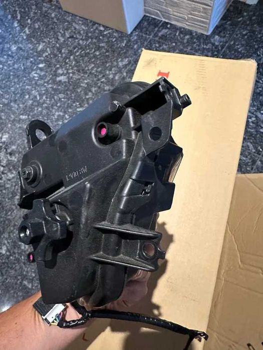 Farol Direito CBR1000RR-R SP