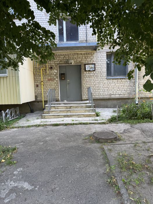 9900 ! Реальная!Продам 1 комнатную квартиру