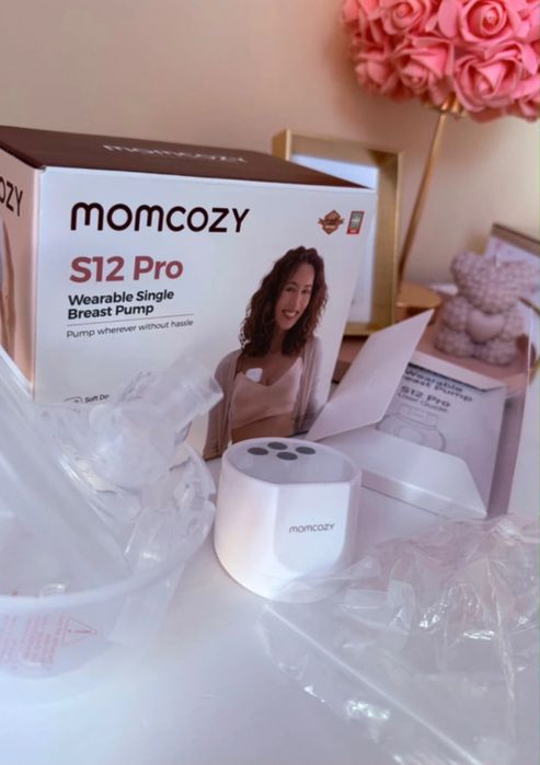 Momcozy S12 Pro.
