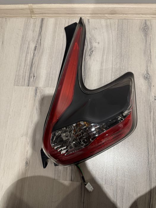 Lampa tył prawa Nissan Juke I F15