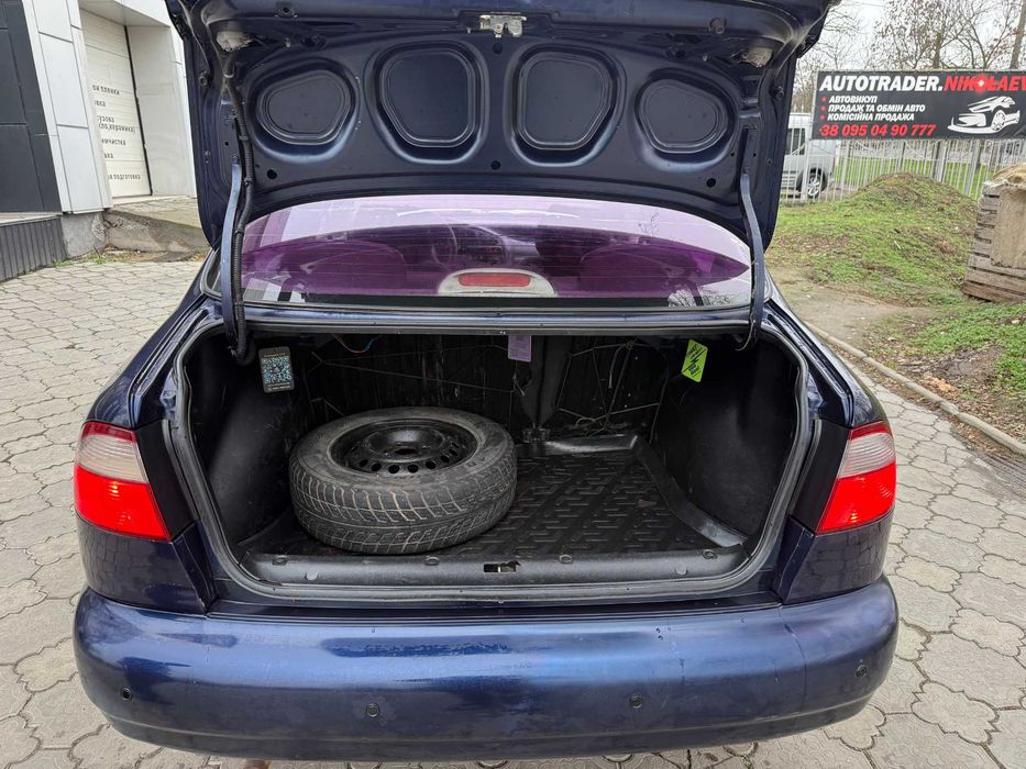 Продам DAEWOO ЗАЗ- LANOS 2003р 1.3 газ-бенз 4-пок