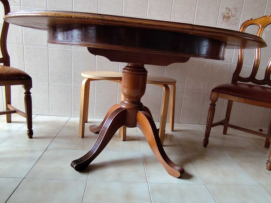 Mesa de cozinha ou de sala...