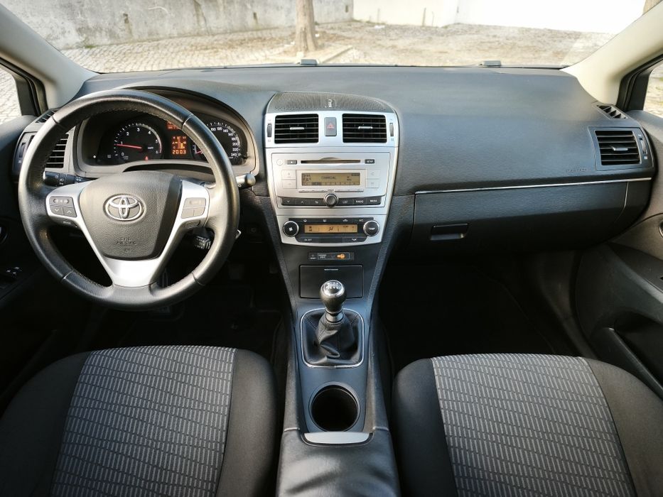 Toyota Avensis SW 2.0 D-4D 124cv