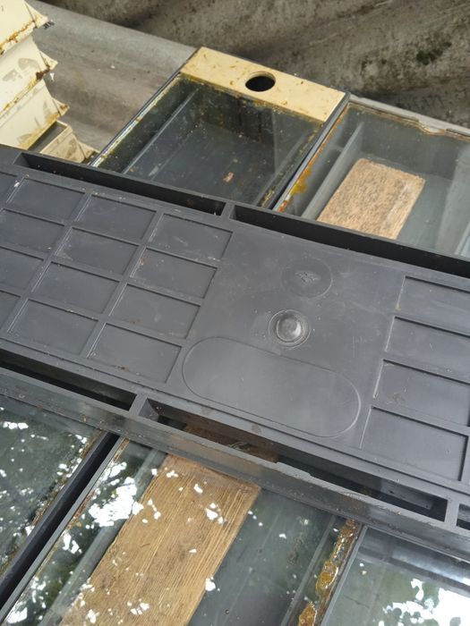 Продам кормушки для пчел