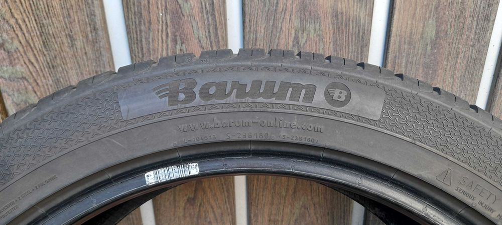 Opony letnie Barum 255/45 R20Y    101Y