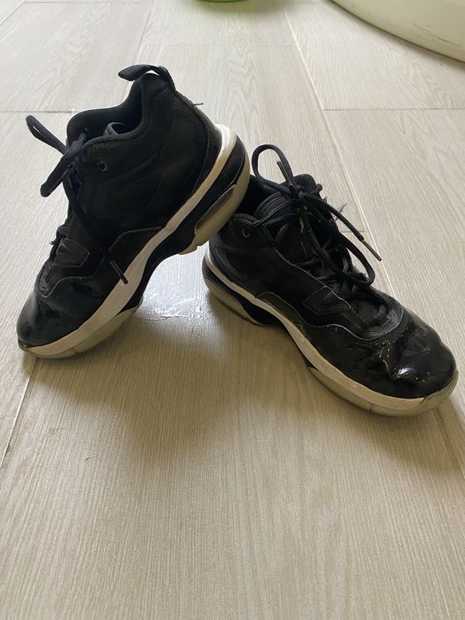Nike jordan flight