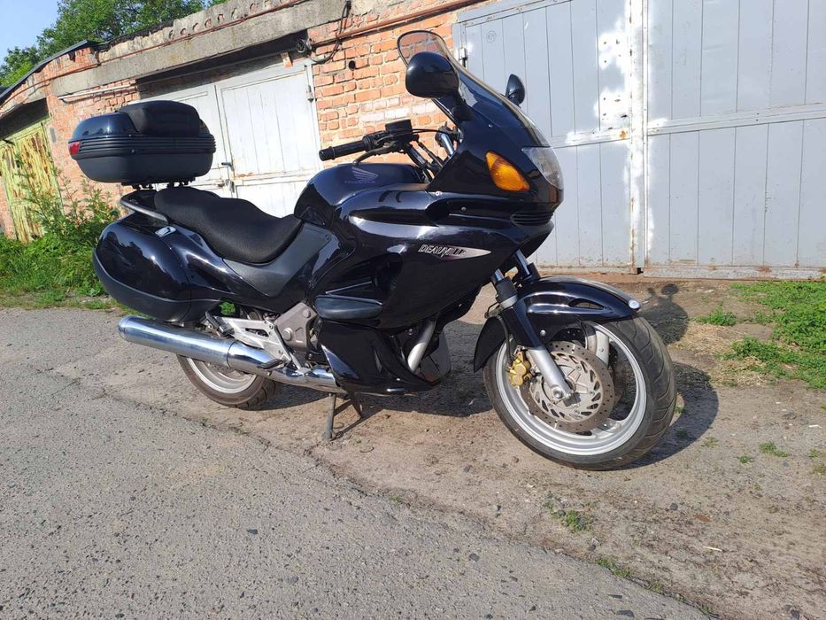 Продам Honda Deauville