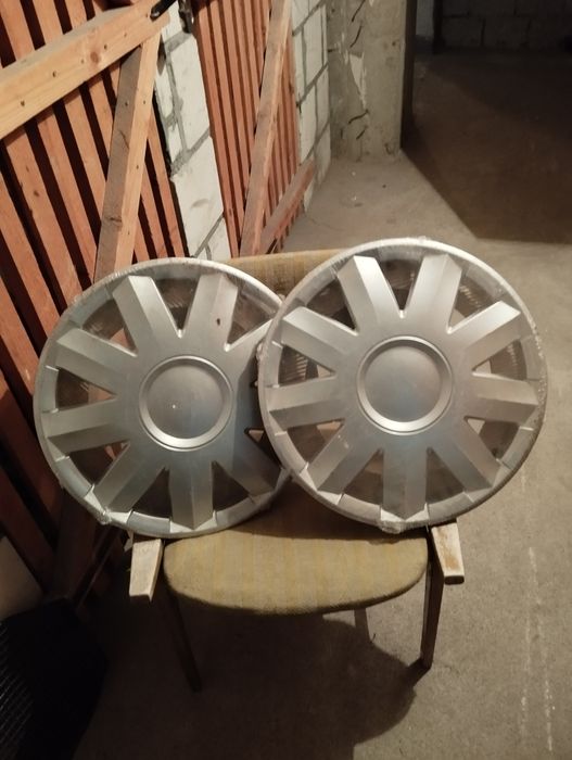 Kołpaki samochodowe 16 cali nowe 2 sztuki