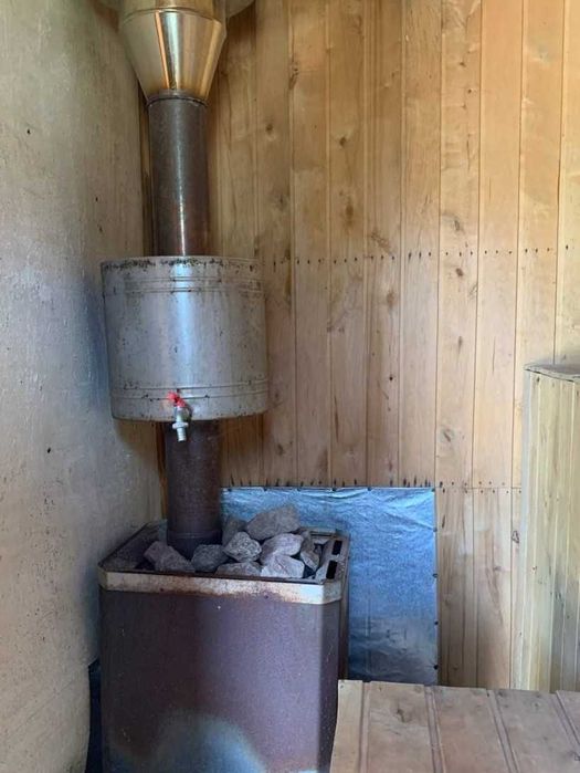 Продаж земельної ділянки з будинком в Чернігівській обл., с. Клочків