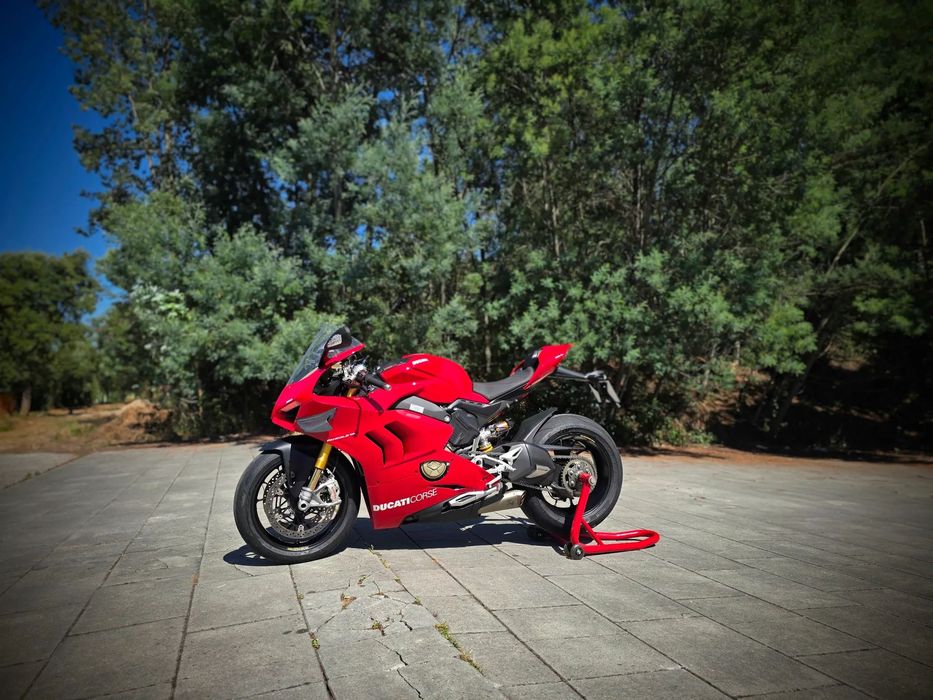 Ducati Panigale V4 S