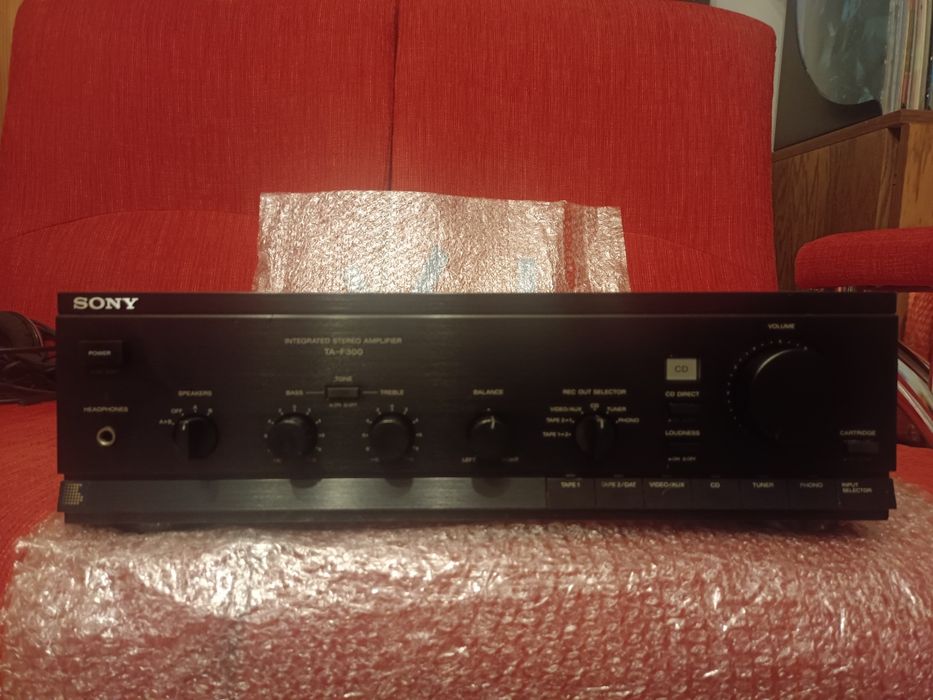 Sony wzmacniacz  TA-F300