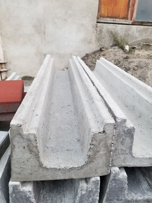 Бетоний лоток водовідведення  короб жолоб