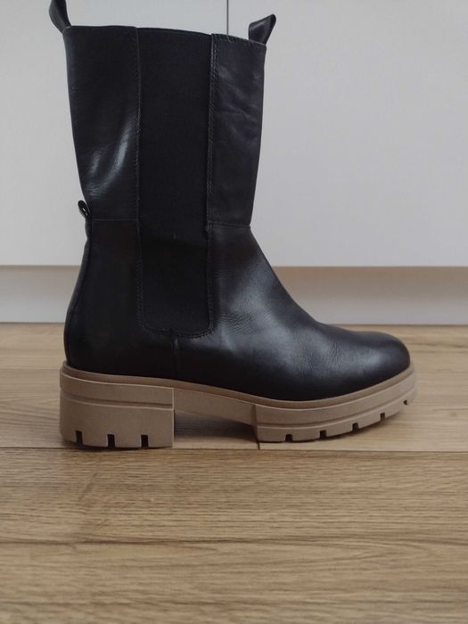 Buty Sisley rozmiar 39, nowe z metką