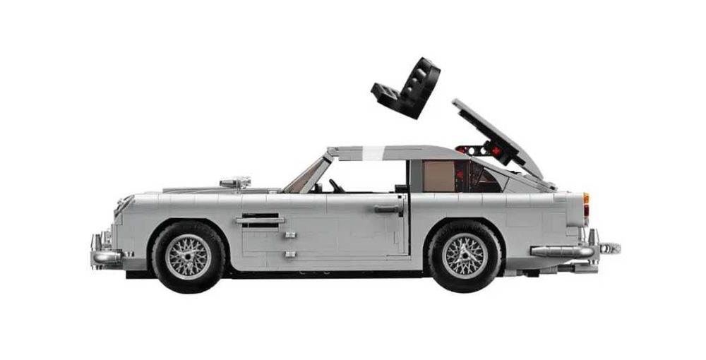Конструктор Lego Aston Martin James Bond 007 машинка Ferrari F40