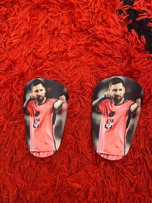 Mini Caneleiras Messi Novas