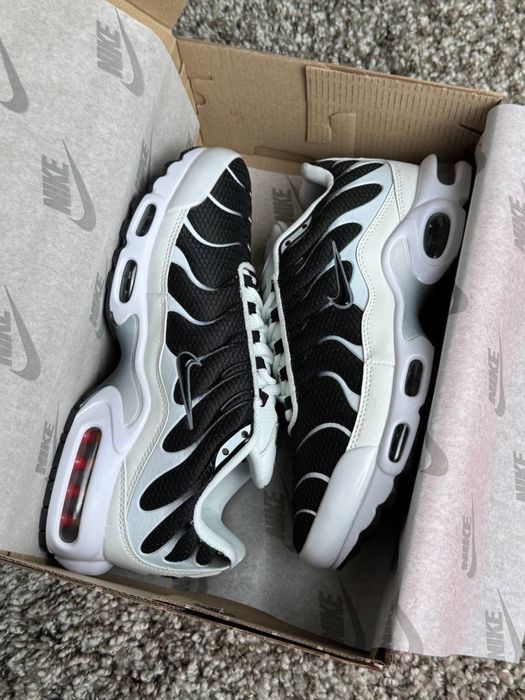 ТОП! Чоловічі кросівки Nike Air Max Plus Tn White Black 41 42 43 44 45 46