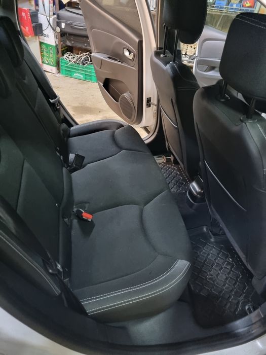 Clio 4 Polift ,0.9 Tce 90 ps benzyna , 65tys km,  2x koła , bez wkładu