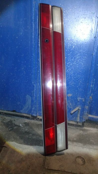 Продам задний плафон на Ниссан максима а 32