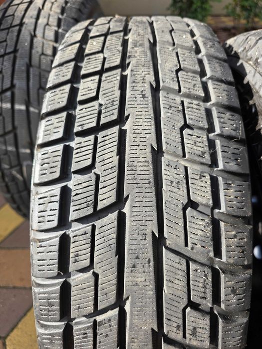 Колеса Mitsubishi Outlander ASX R16 5x114.3 / Зима Yokohama / Диски + ковпаки