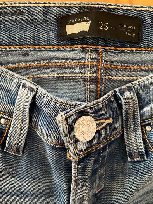 Calças de ganga Levis