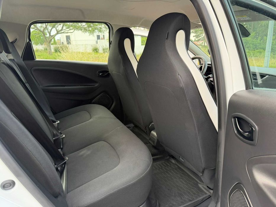 Renault Zoe 50kw (c/ Bateria) 5000km