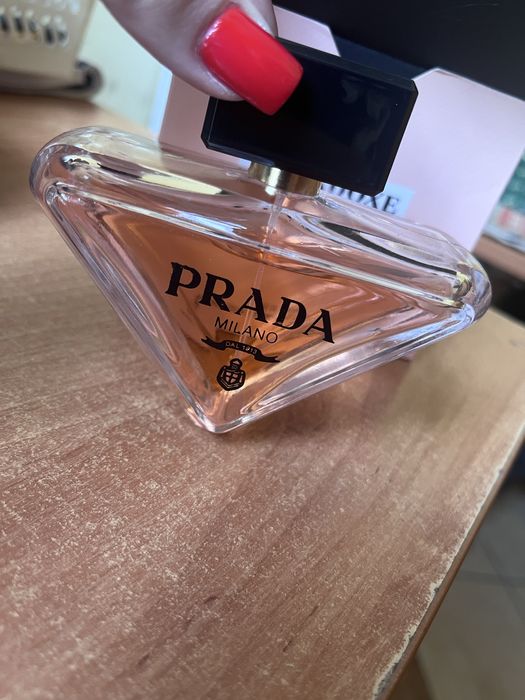 Replika Prada Paradoxe
