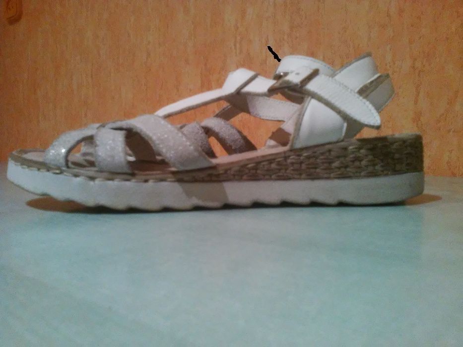 buty/sandałki-Lasocki-SKÓRA NATURALNA! 37/38 od 55zł