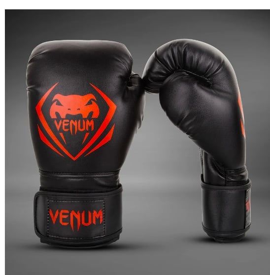 Rękawice bokserskie Venum– czarno-czerwone – 10 uncji