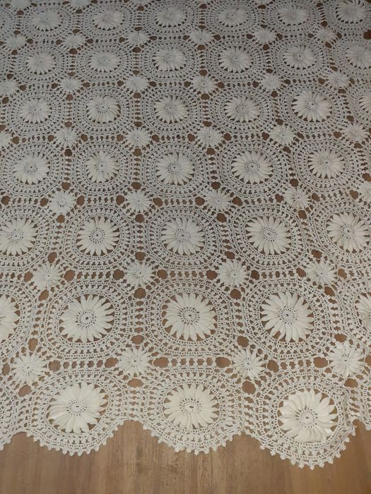 Colcha de renda 170x230cm