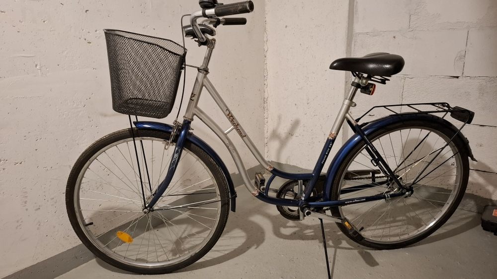 Rower damski z koszykiem