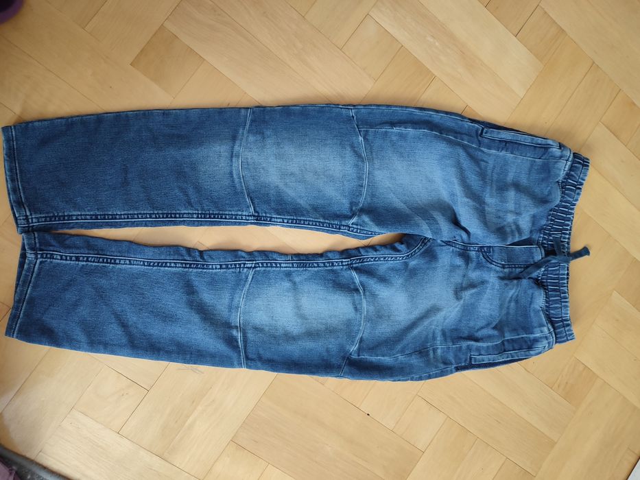 Jogery H&M 152 stan bdb