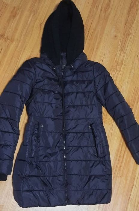 Віддам курточку розмір ХС