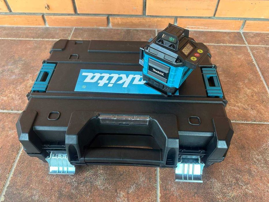 Лазерный уровень 4D нивелир 16 лучей. Тринога +кейс. Макита