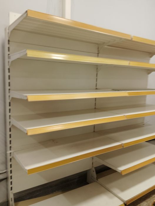 Wyposażenie sklepu spożywczego,kompletne.