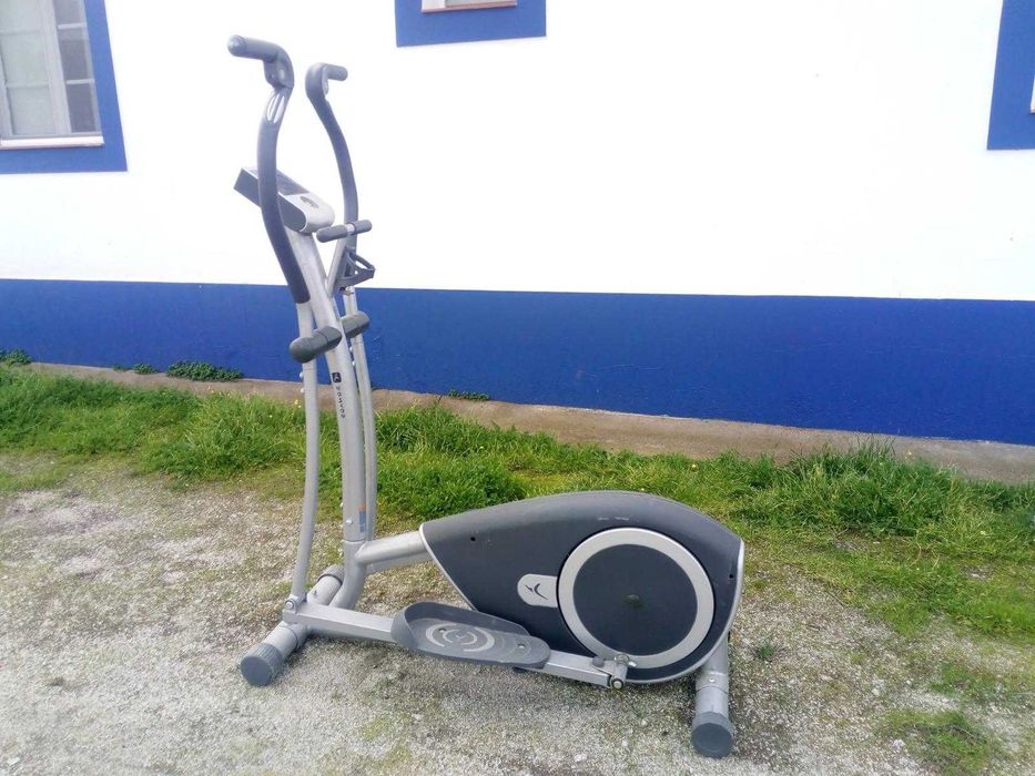 Bicicleta Fixa de Desporto