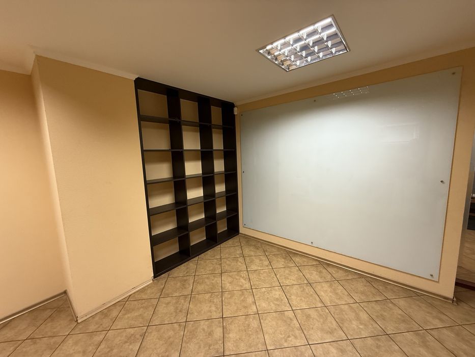 Оренда офісу вул. Наукова з окремим входом