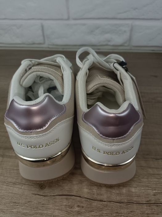 Жіночі  кросівки U.S. Polo Assn, р.39