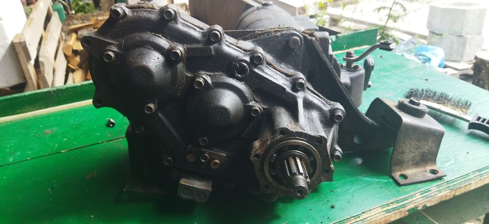 Продам КПП+роздатка до УАЗ 452,469 і тд.