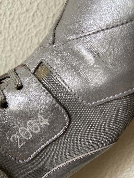 Botim Miguel Vieira 2004