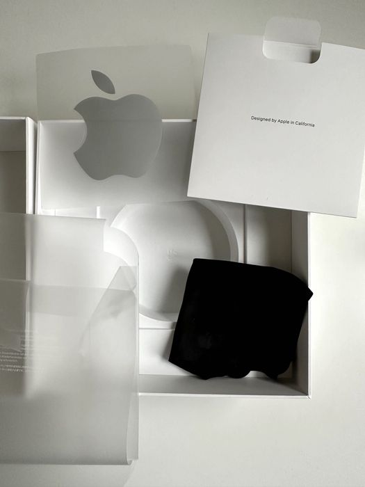 Mac mini M1 • 8/256GB