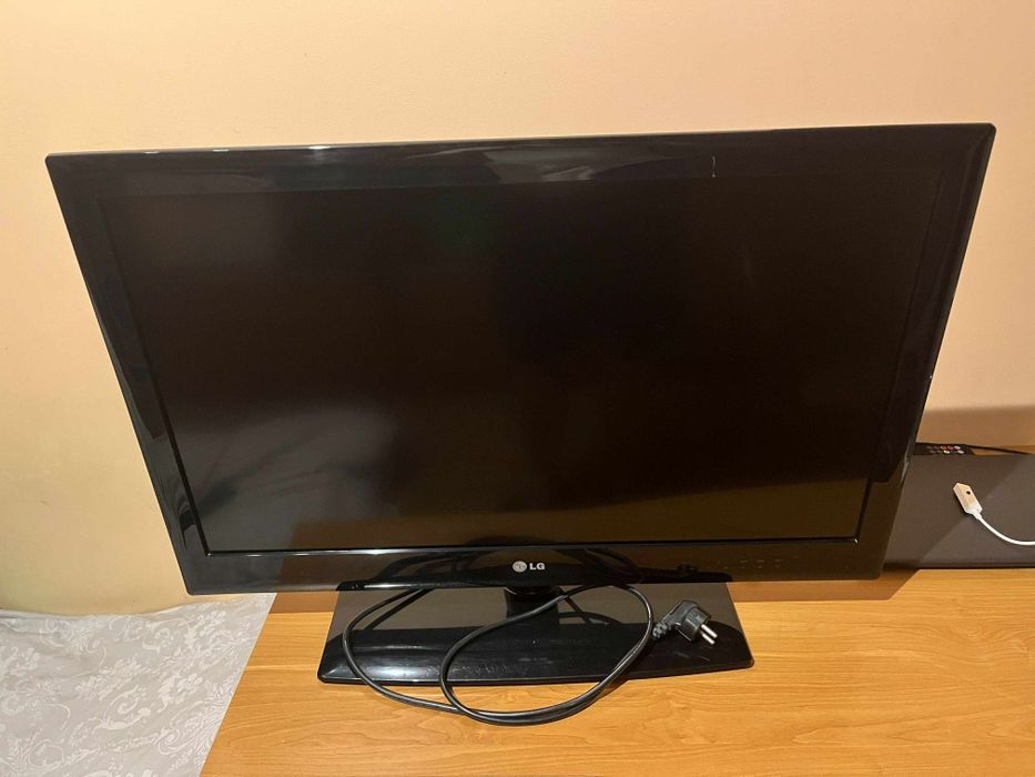 Telewizor 32 cale LG 32LE3300 16:9