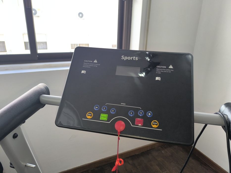 Passadeira Clover Fitness A800 Pro