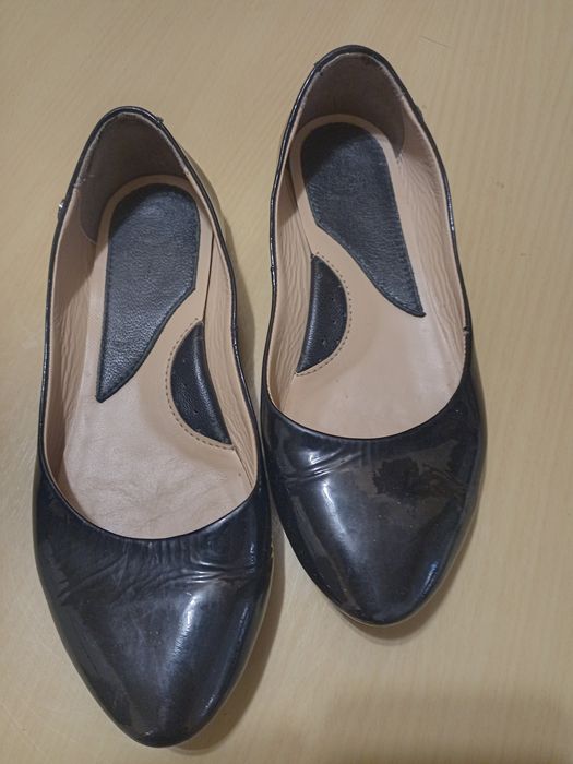 Туфли лаковые черного цвета