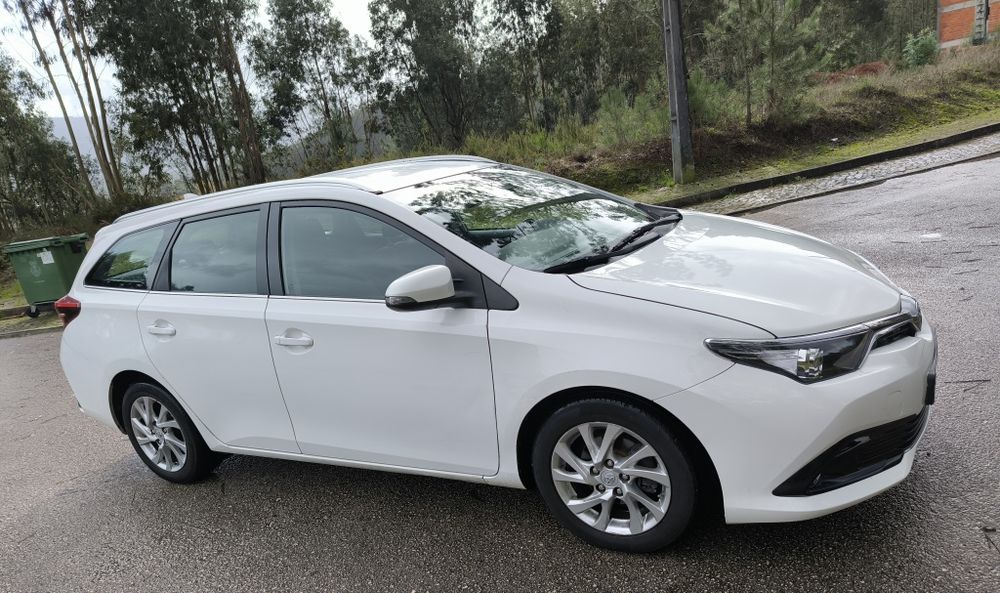Toyota Auris SW 2018 1.4 D-4D Comfort+Pack Sport