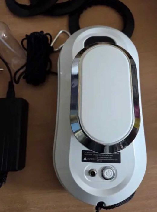 Робот для миття вікон, ідеальна чистота, робот для вікон, робот для мойки окон