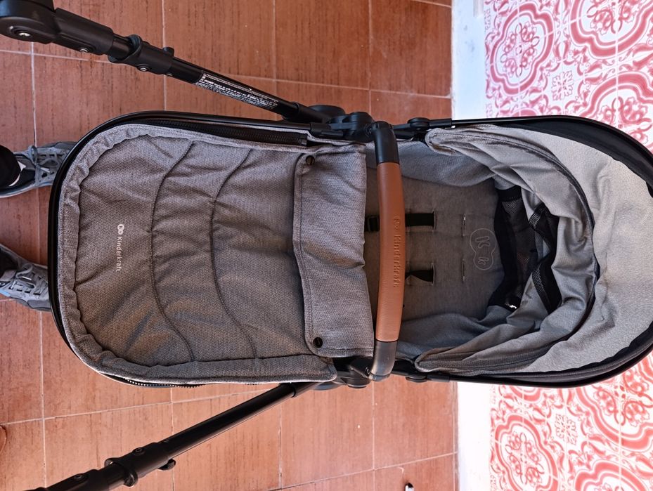 Carrinho de bebé kinderkraft